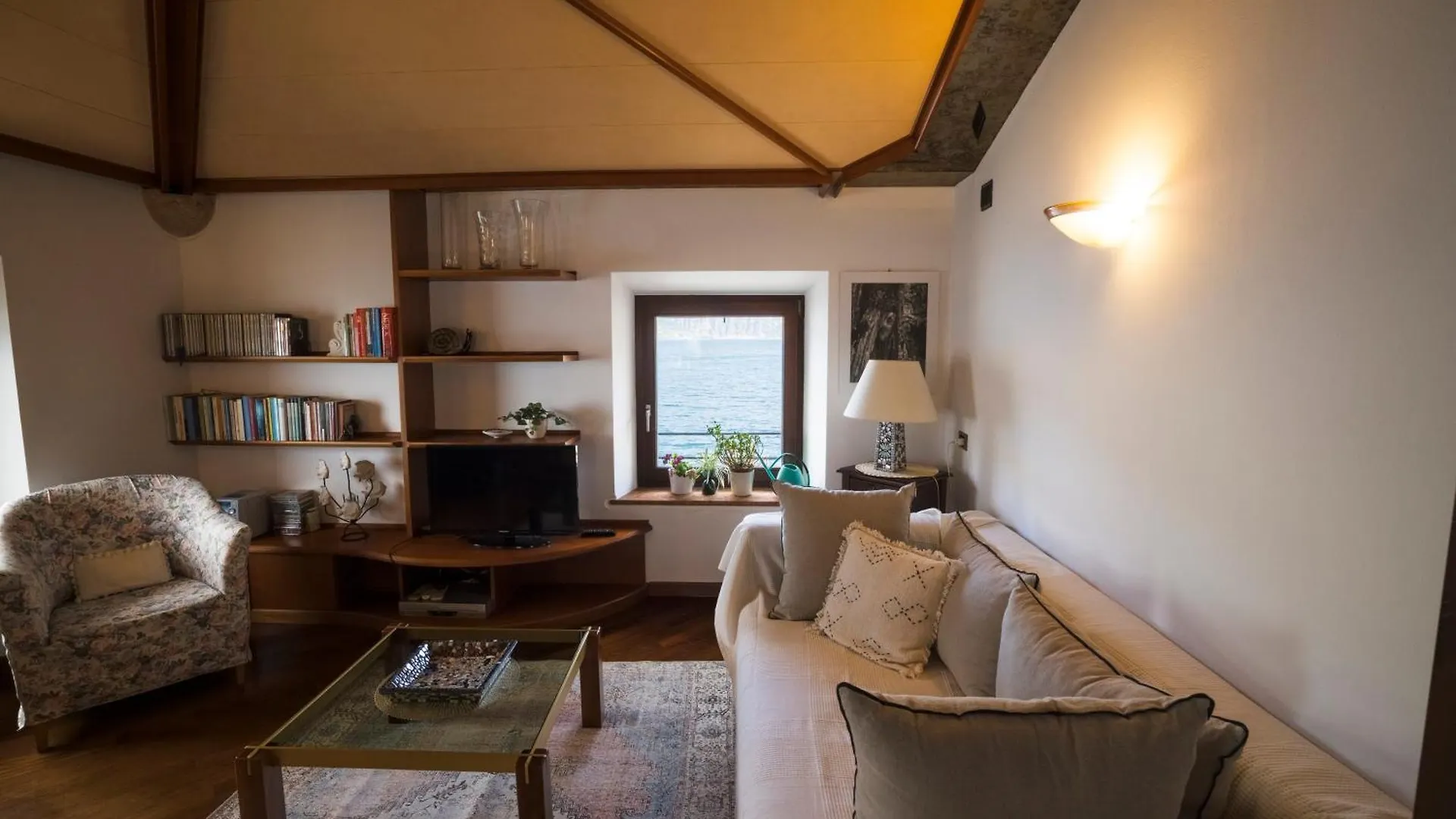 Apartment Ca'Lucia Malcesine 0*,